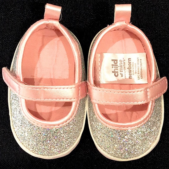 *CARTER’S *PINK *SPARKLE *NEWBORN *GIRL *SHOES - Picture 1 of 2